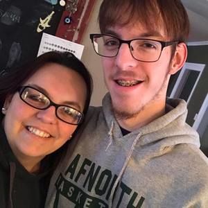 Meet your Posher, April-marie